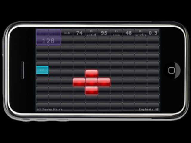 Noise.io is the first iPhone synthesizer Amido's iPhone synthesizer
